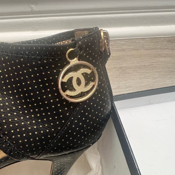 Chanel Sandals - Picture 10 of 14